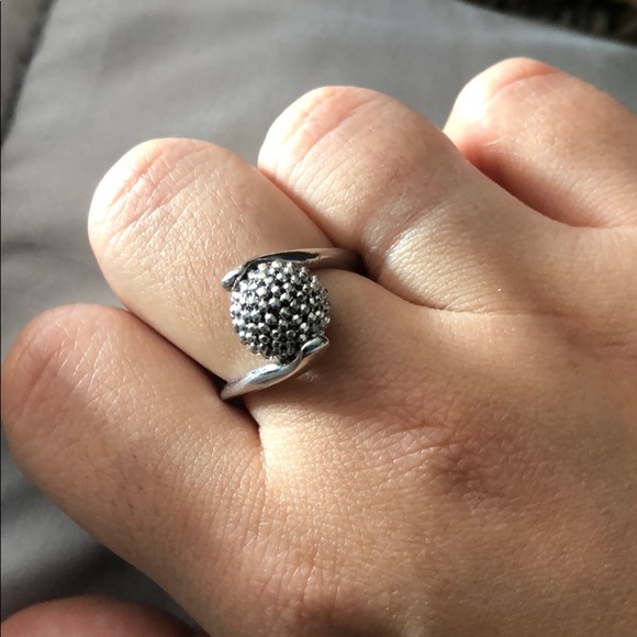 Italian Solid Sterling Ring - Picture 2 of 3